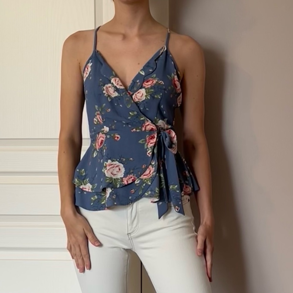 Monteau floral wrap top